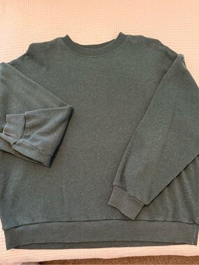 American Eagle Outfitters Dark Green Crewneck Sweatshirt